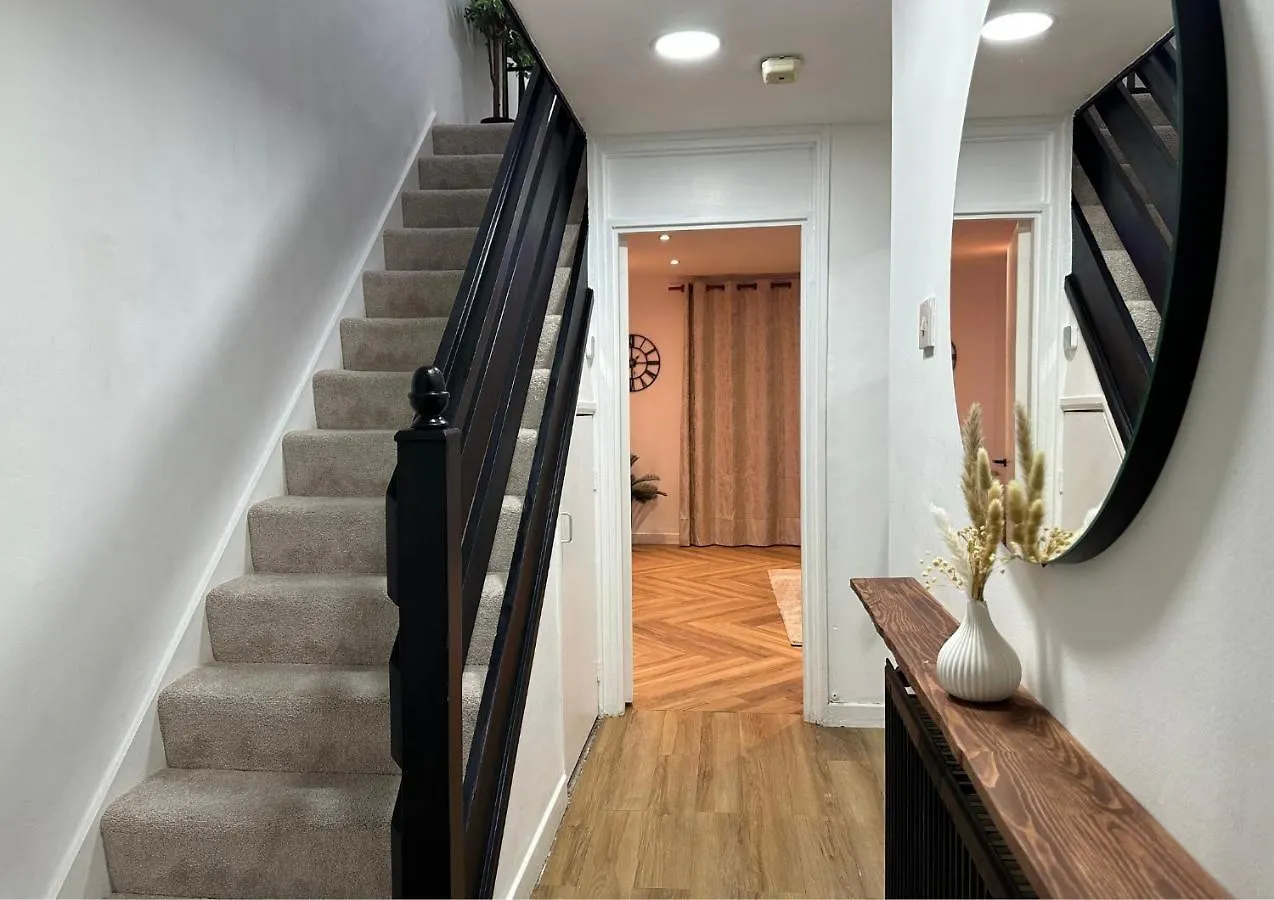 Lägenhet Bella-Ruiz Home For Your Perfect Staycation London